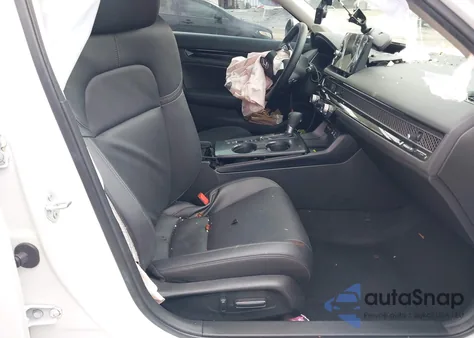 2024 Honda Civic Touring z USA, uszkodzony, nr VIN 2HGFE1F93RH318034